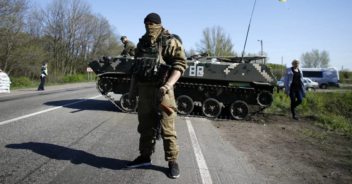 Ато украина. Всу украины 2014. Марьинка украина. Контртеррористическая операция. Украинские войска.