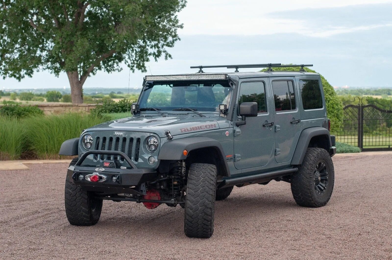 Альфа рубикон. Jeep Wrangler Rubicon 2014. Wrangler Rubicon 392. Джип Вранглер на v8. Jeep Wrangler Rubicon 392.