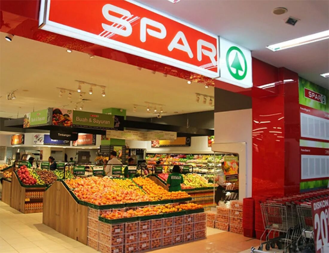 Магазин спар сегодня. Спар евроспар. Спар Одинцово. Spar сеть супермаркетов. Спар Лавочкина.