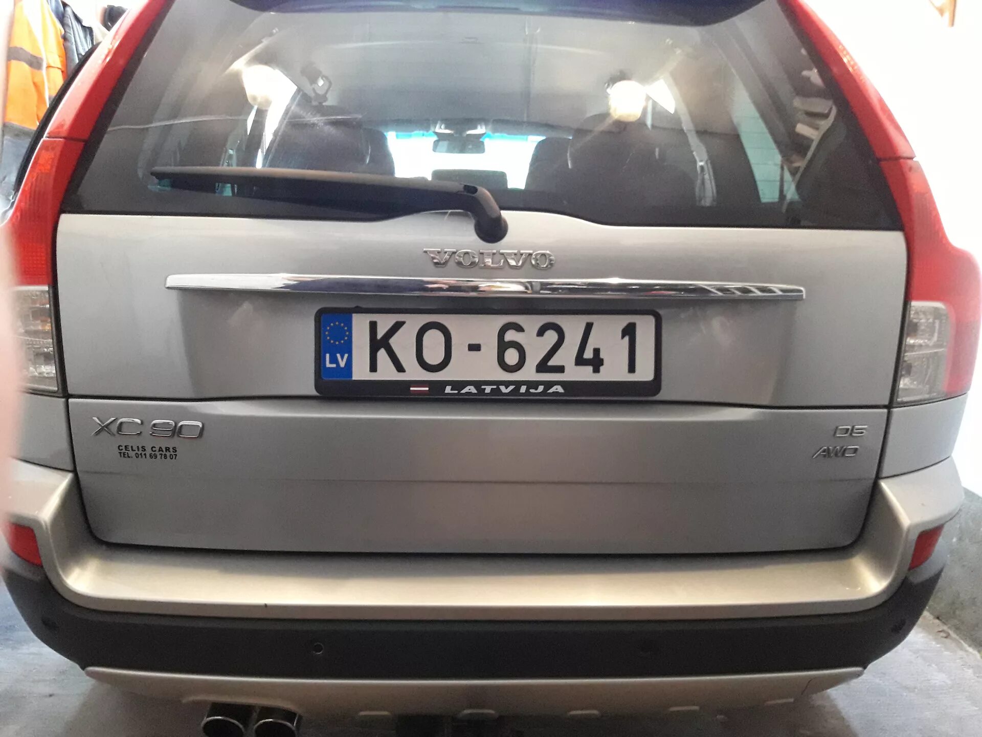 Парктроник volvo xc70. Буквы xc90. Парктроники volvo xc90. Диффузор на задний бампер volvo xc90. Парктроники volvo xc90.