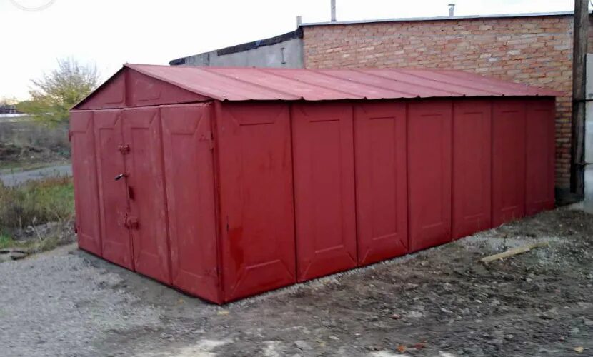 Гараж металлический разборный заводской 1994г. Гараж металлический разборный для легковых автомобилей ту-5 252 002 78. Гараж металлический разборной б у. Секционный ижорский 6 секционный металлический гараж. Гараж металлический разборной б у.