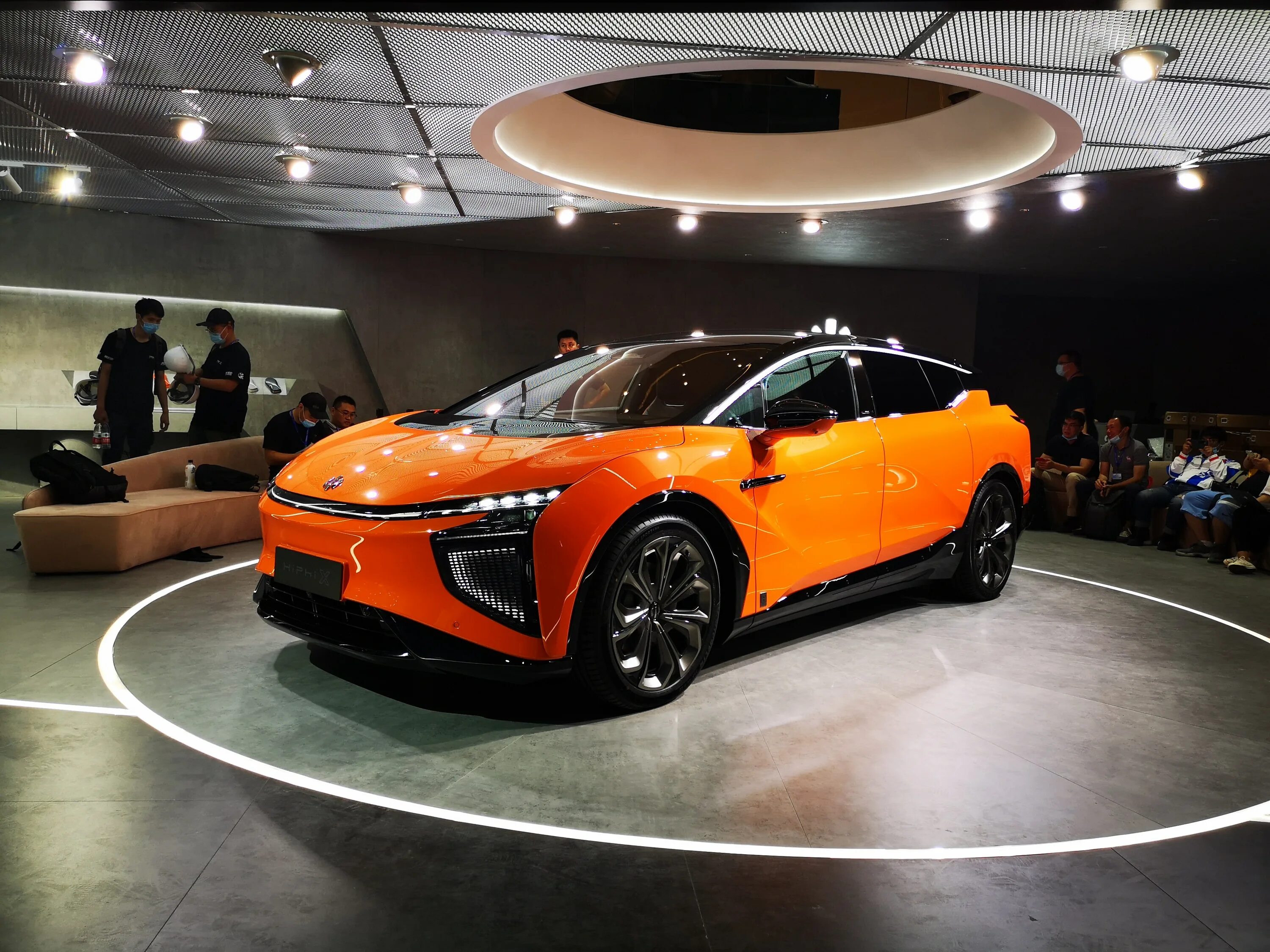 Машина hiphi z 2023. Flagship 4 местный. Автомобиль hiphi. Автомобиль hiphi. Автомобиль hiphi.