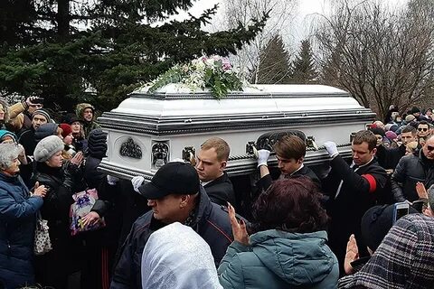 Похоронить в открытом гробу