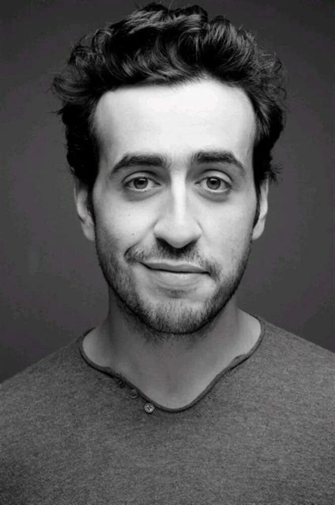 Jonathan cohen actor. Жонатан коэн. Джонатан коэн. Jonathan cohen. Джонатан коэн актер.