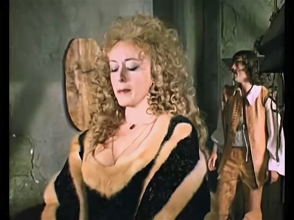 Значение клейма лилии на плече миледи. Леди винтер миледи. миледи винтер из трех мушкетеров.