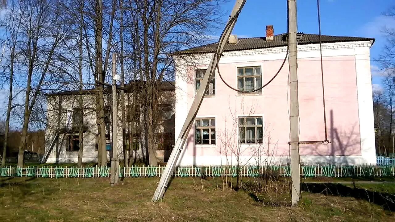 Брянская обл жуковский р н. Олсуфьево школа жуковский район. олсуфьево жуковский район брянская. поселок олсуфьево брянская область жуковский район. олсуфьевская школа жуковский район брянская область.