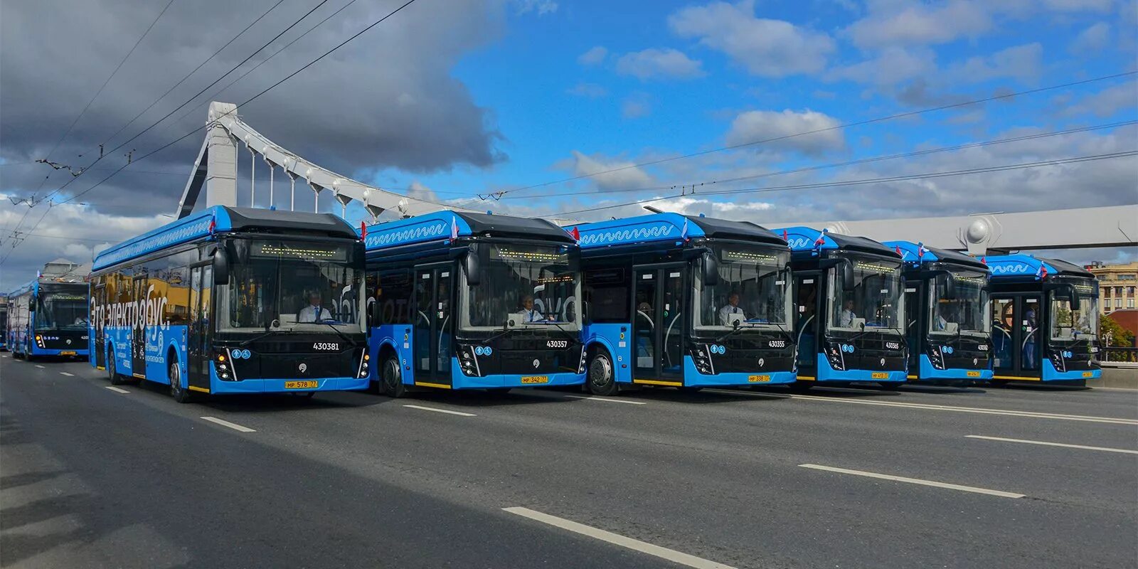 Автобус парк москва