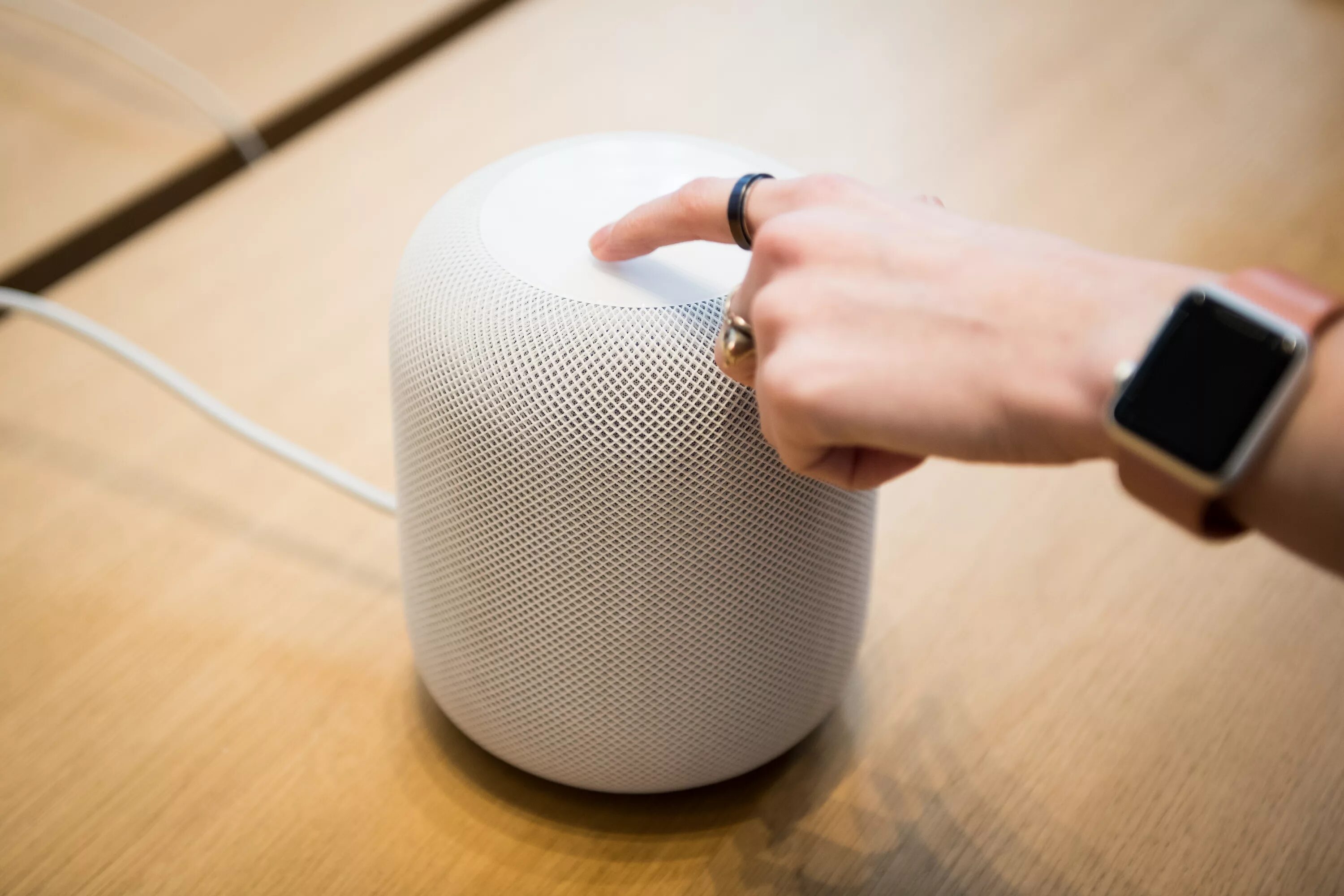 Apple HOMEPOD. Умная колонка Apple HOMEPOD. Последняя версия Apple HOMEPOD. Apple HOMEPOD 2.