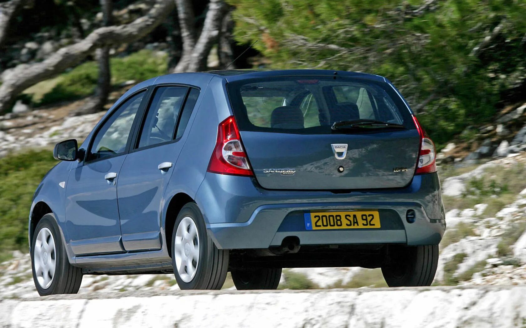 Renault sandero 2009. Дачия Сандеро 2008. Сандеро 2008. Рено Сандеро 2008. Дача Сандеро 2008.