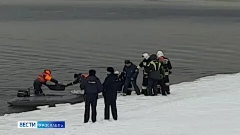 Спасли два