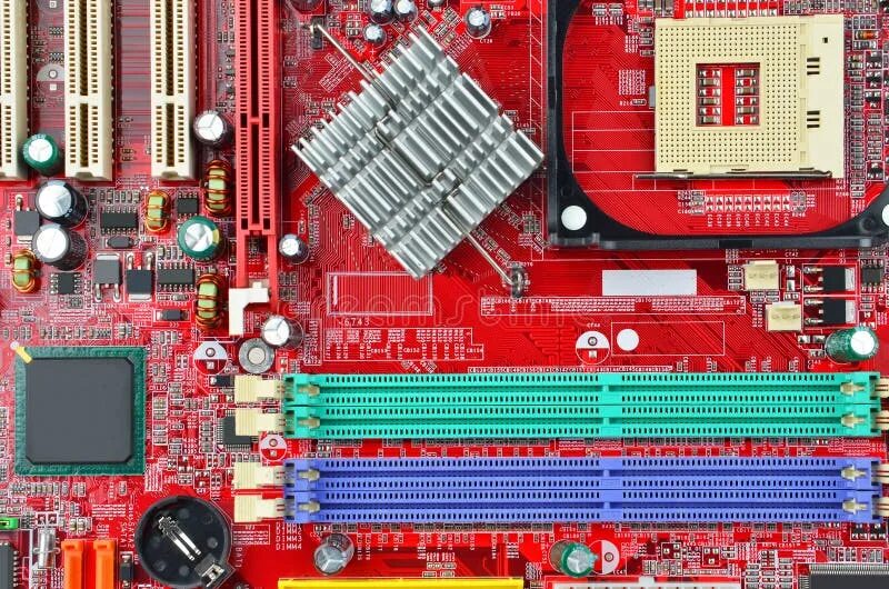 Cpu горит красным на материнской. Красная материнская плата. материнская плата красного цвета. старая материнская плата с красными юсб. материнская плата красного цвета 2004 года.