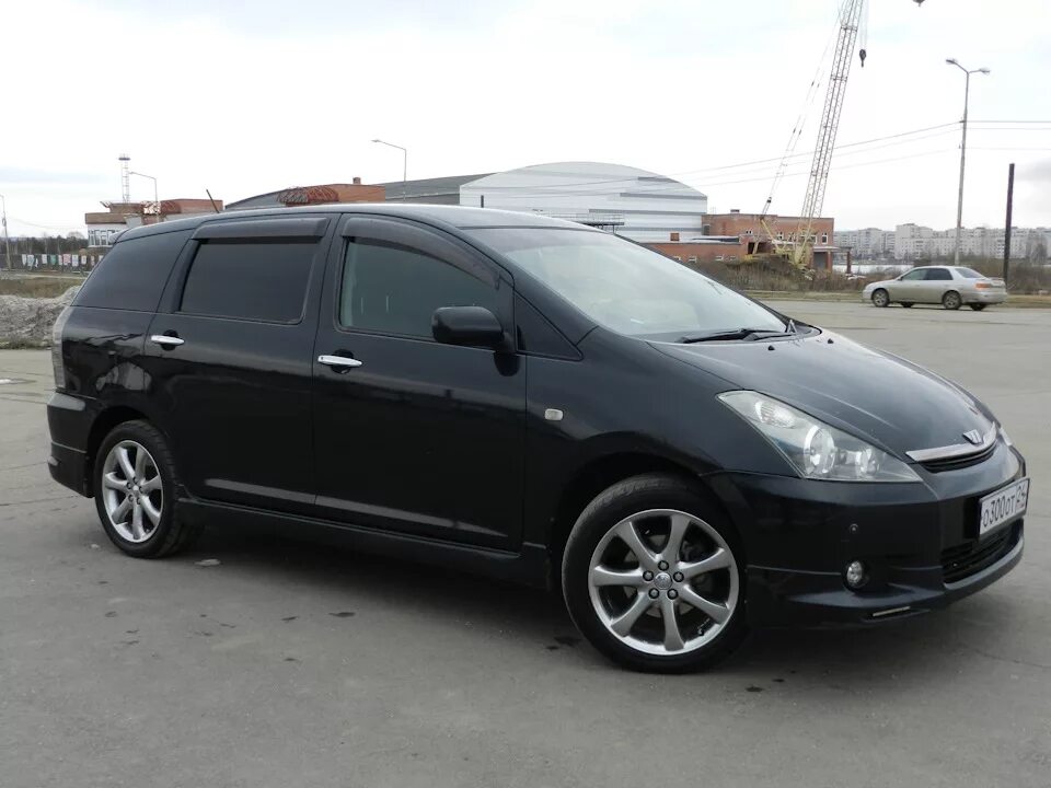 Купить виш новосибирск. Тойота Виш 2007 черная. Toyota Wish 2.0 z. Toyota Wish чёрный 2007. Тойота Виш 2002.