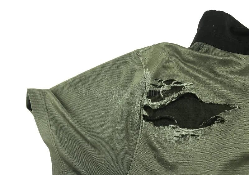 Clothing damage. Дырявая футболка. Рваная одежда. Рваная тряпка. Старая одежда.