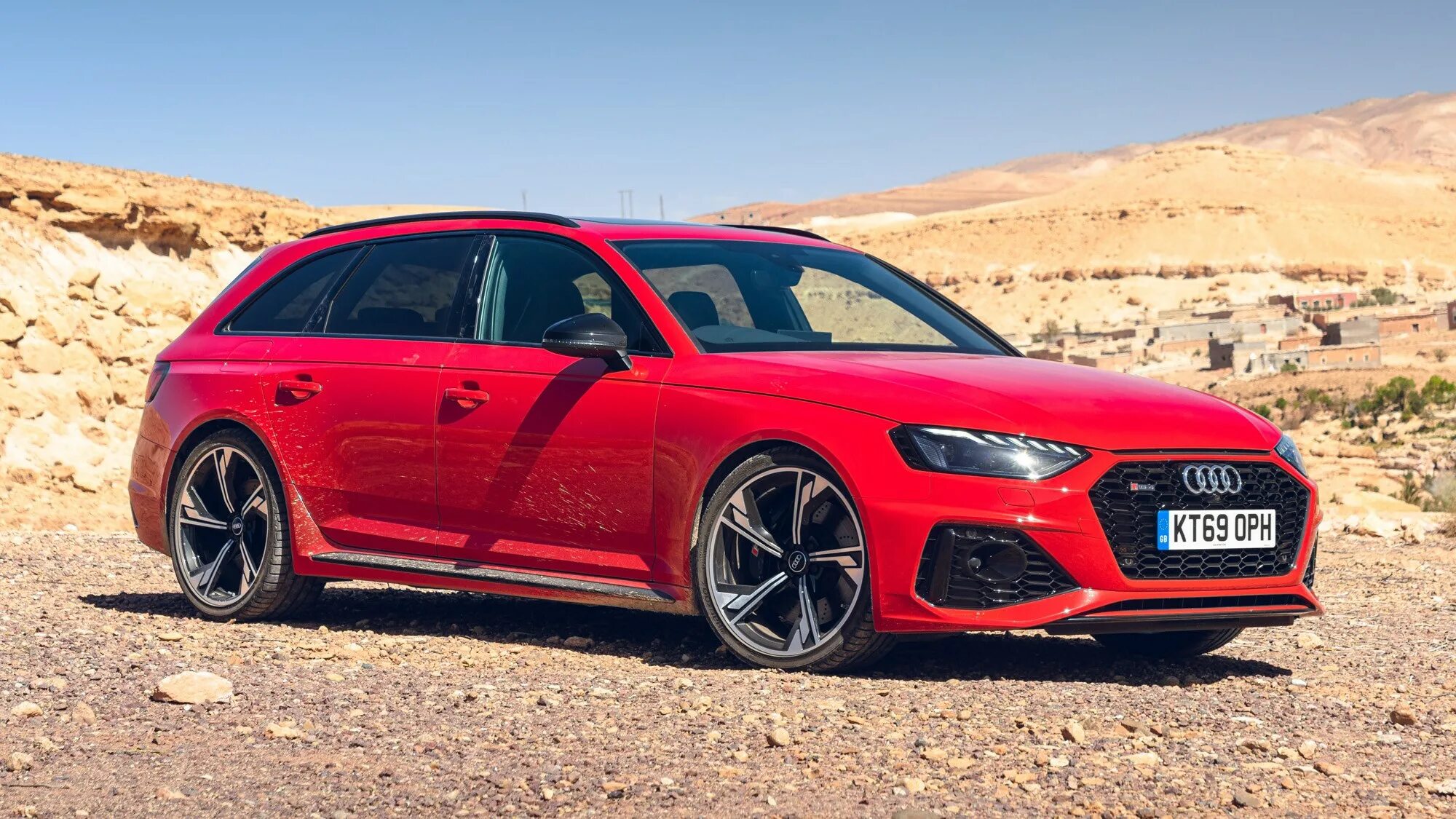 Фото а 4 2024 года. Audi a4 b9 s line 2021. Ауди а6 авант 2020. Фото а 4 2024 года. Ауди а4 2022.