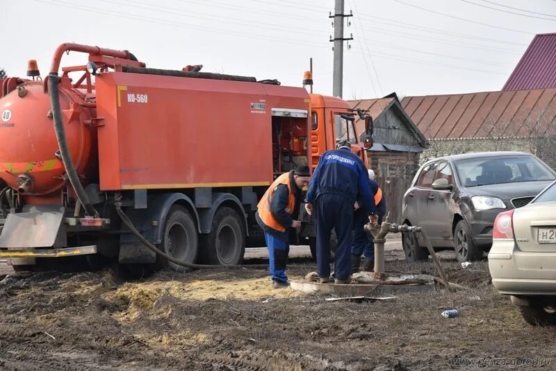 Аварийная водоканала телефон пенза. Новая машина горводоканале. Аварийная машина водоканала. Аварийная водоканала телефон пенза. Омскводоканал.