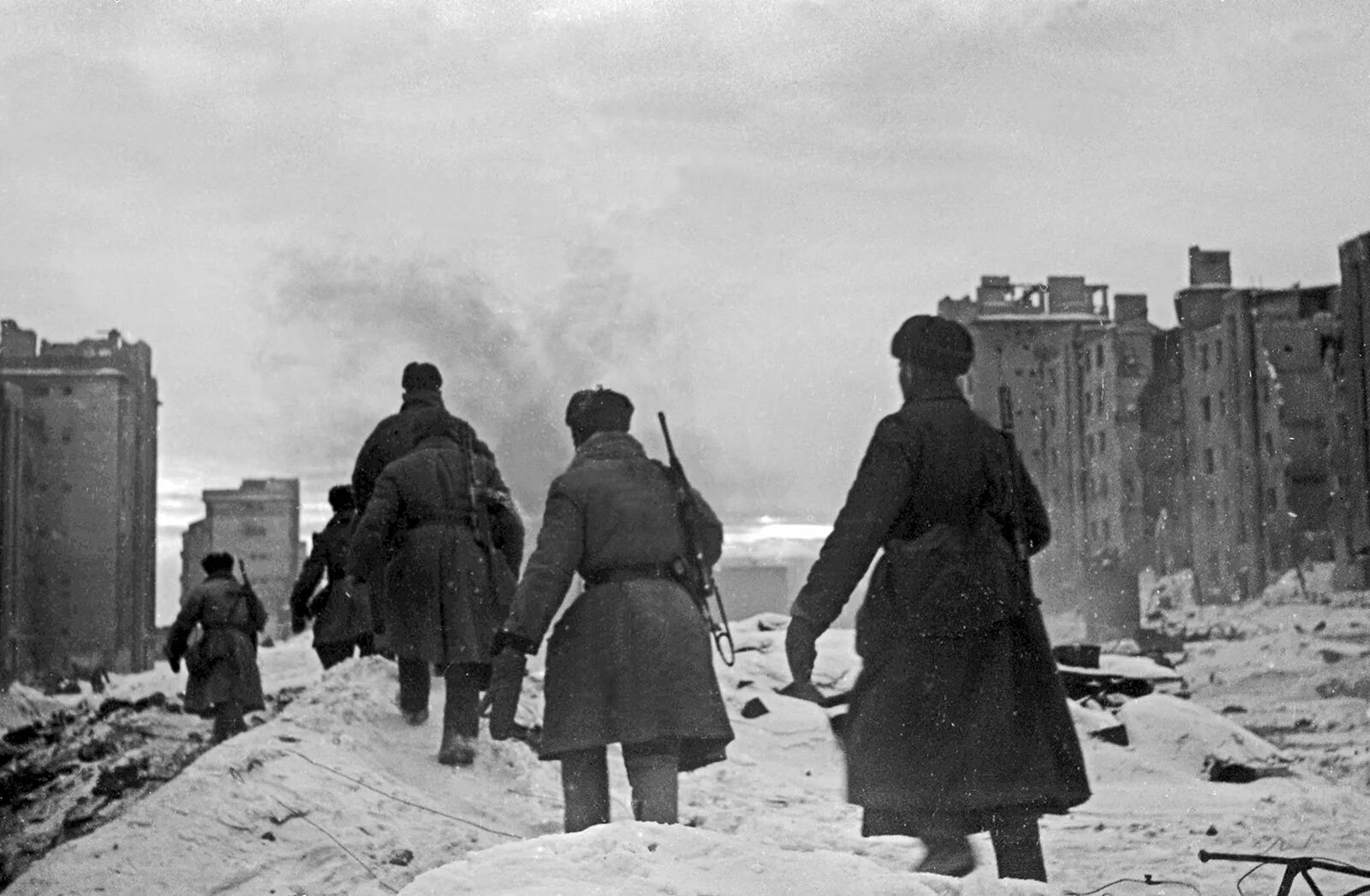 4 сентября 1942 года. Сталинградская битва (1942-1943 годы). сталинградская битва 1942-43. битва в сталинграде 1942. сталинградская битва январь 1943 года.