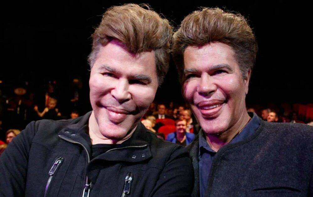 Bogdanoff hamster combat. Гришка богданов. Bogdanoff is calling hamster kombat. Братья bogdanoff. Братья богдановы.