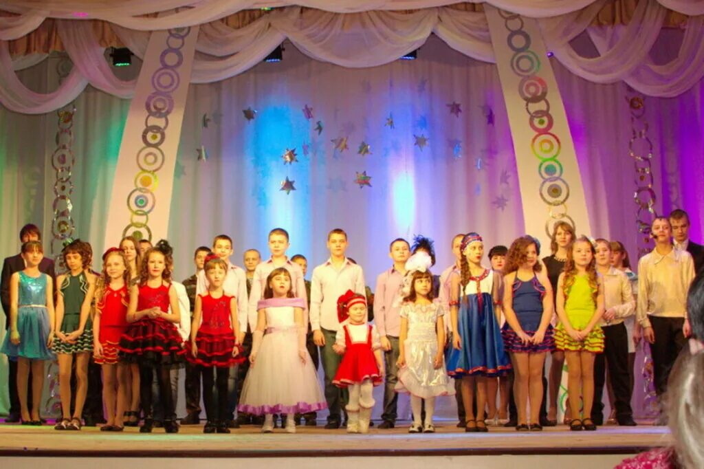 цкр шарыпово. шарыпово дом культуры. культурная столица красноярья 2017 шарыпово фото. новый дк шарыпово. цкр г.