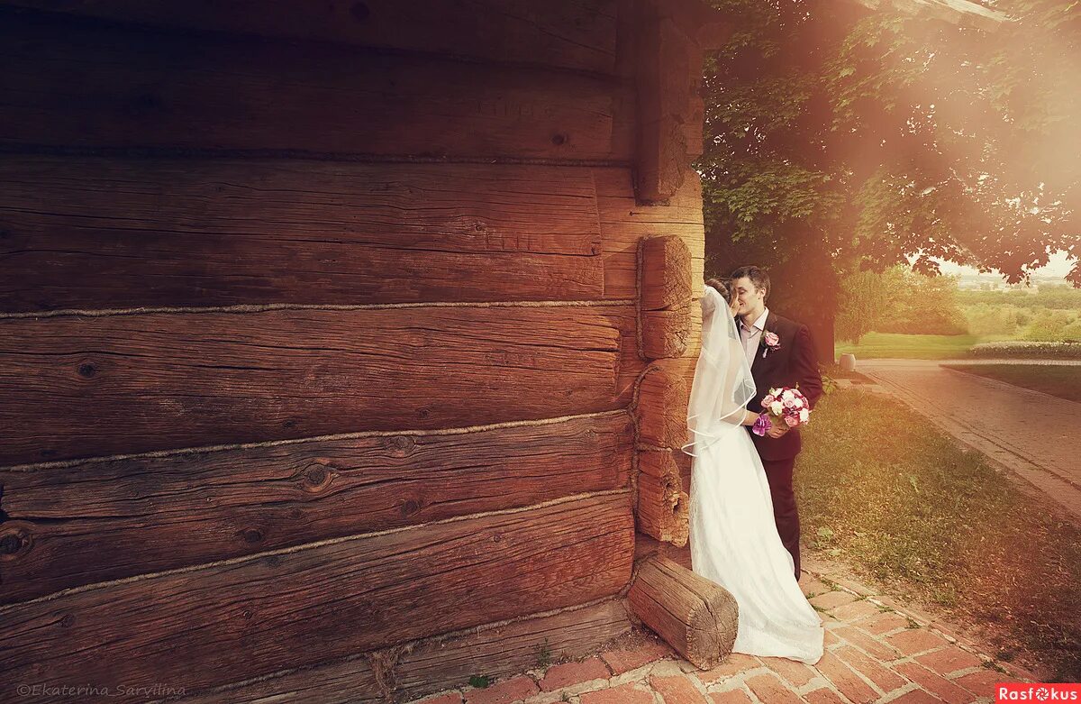 свадебная фотосессия в цветущих садах. рэйчел макадамс свадьба. расписаться в загсе. свадьба невозможна 1. 2022.