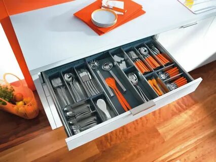 Фурнитура для кухни blum