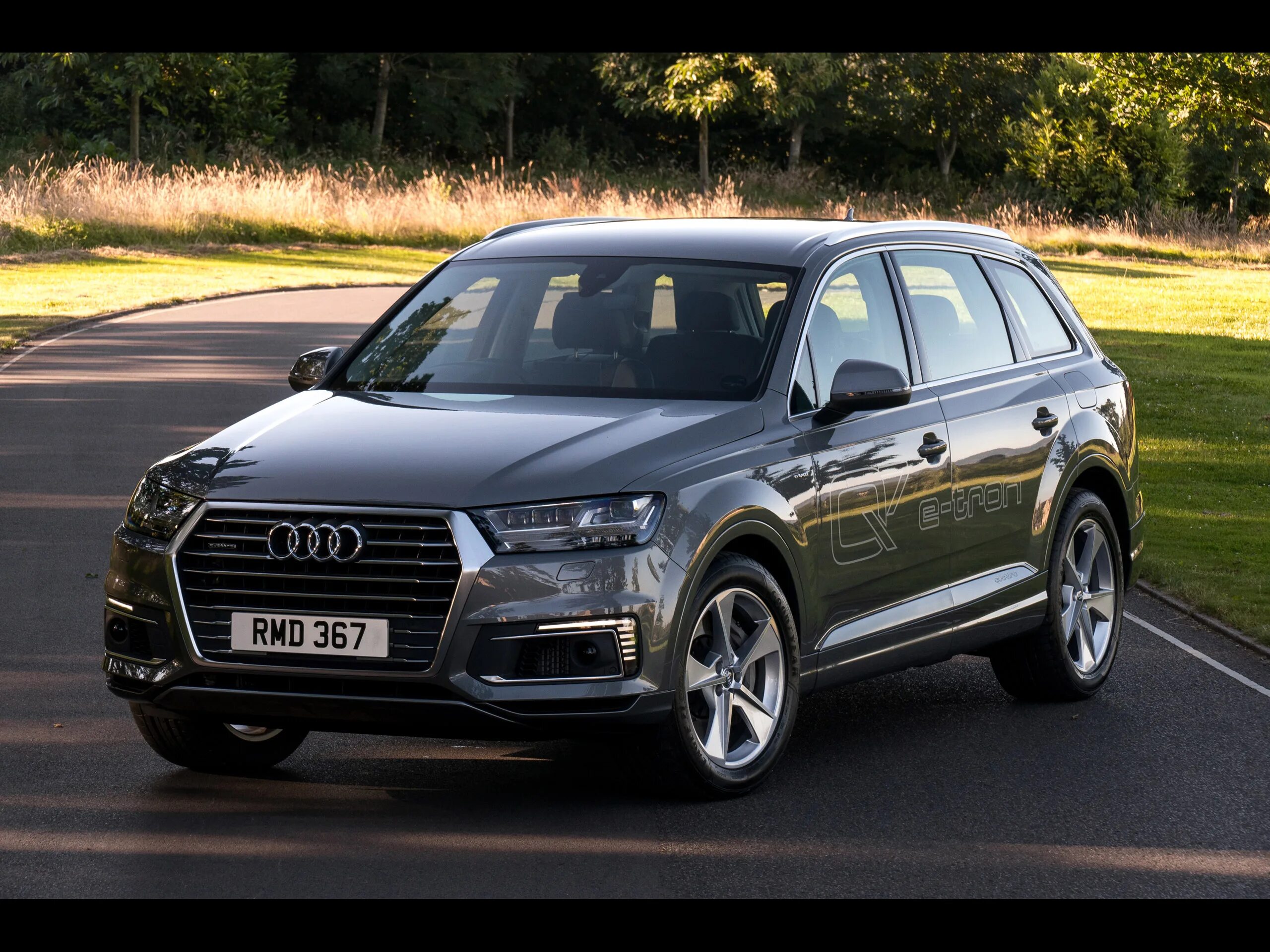 Ауди ку 7 купить бу. Audi q7. Ауди ку 7 кватро. Audi q7 II. Audi q7 2016.