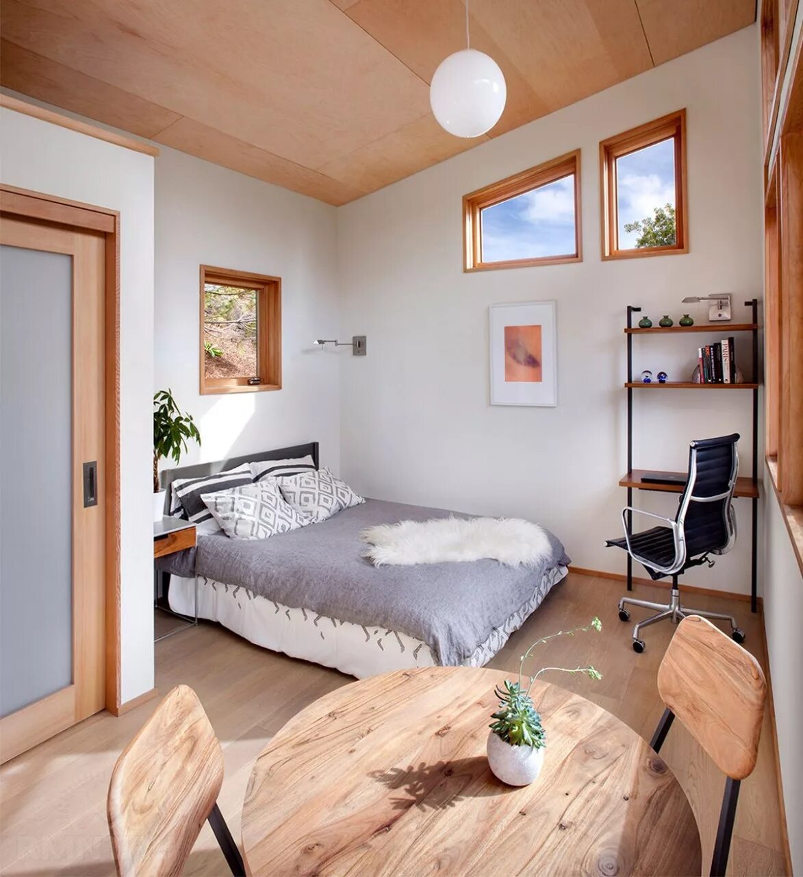 Маленький дом на 4 комнаты. Маленький дом на 4 комнаты. Тини хаус 4х6. Обустройство маленького домика. Бытовка тини хаус.