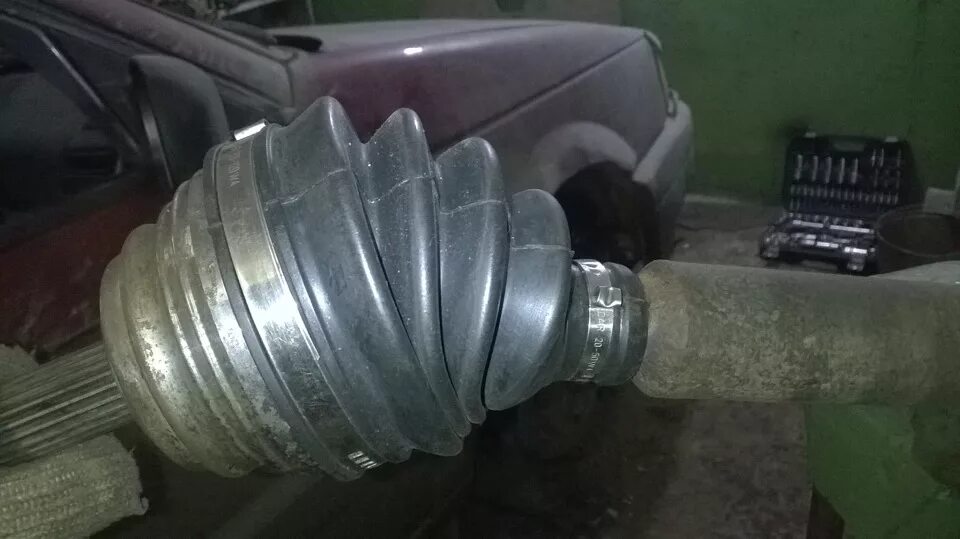 Какие пыльники шруса. Пыльник шруса внутренний 21213. пыльник шруса ваз 21213 внутренний. пыльник внутреннего шруса нива 21213. пыльник наружного шруса 2101.