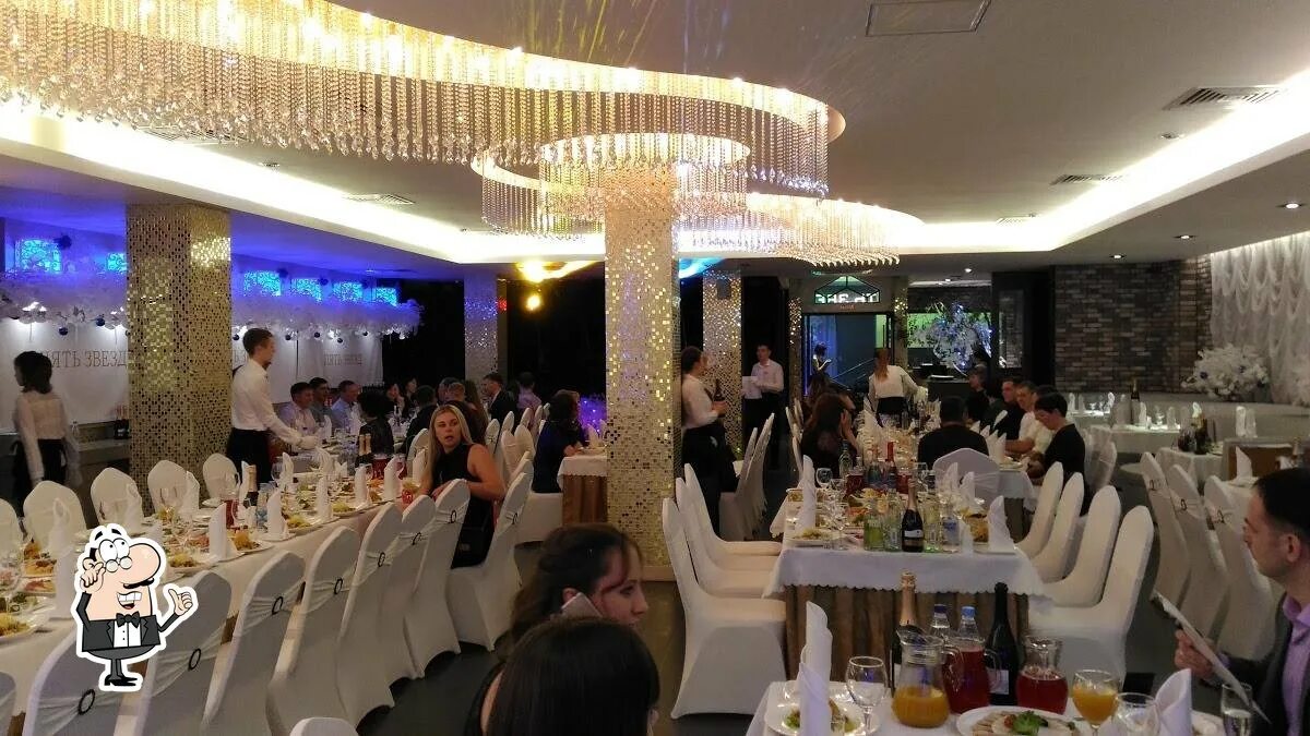 Автобус маз 203947. Сахалинская область южно-сахалинск улица ленина 220а колобок. Расписание автобусов южно-сахалинск корсаков. Почта южно сахалинск. Расписание автобусов 117 южно-сахалинск новотроицкое.