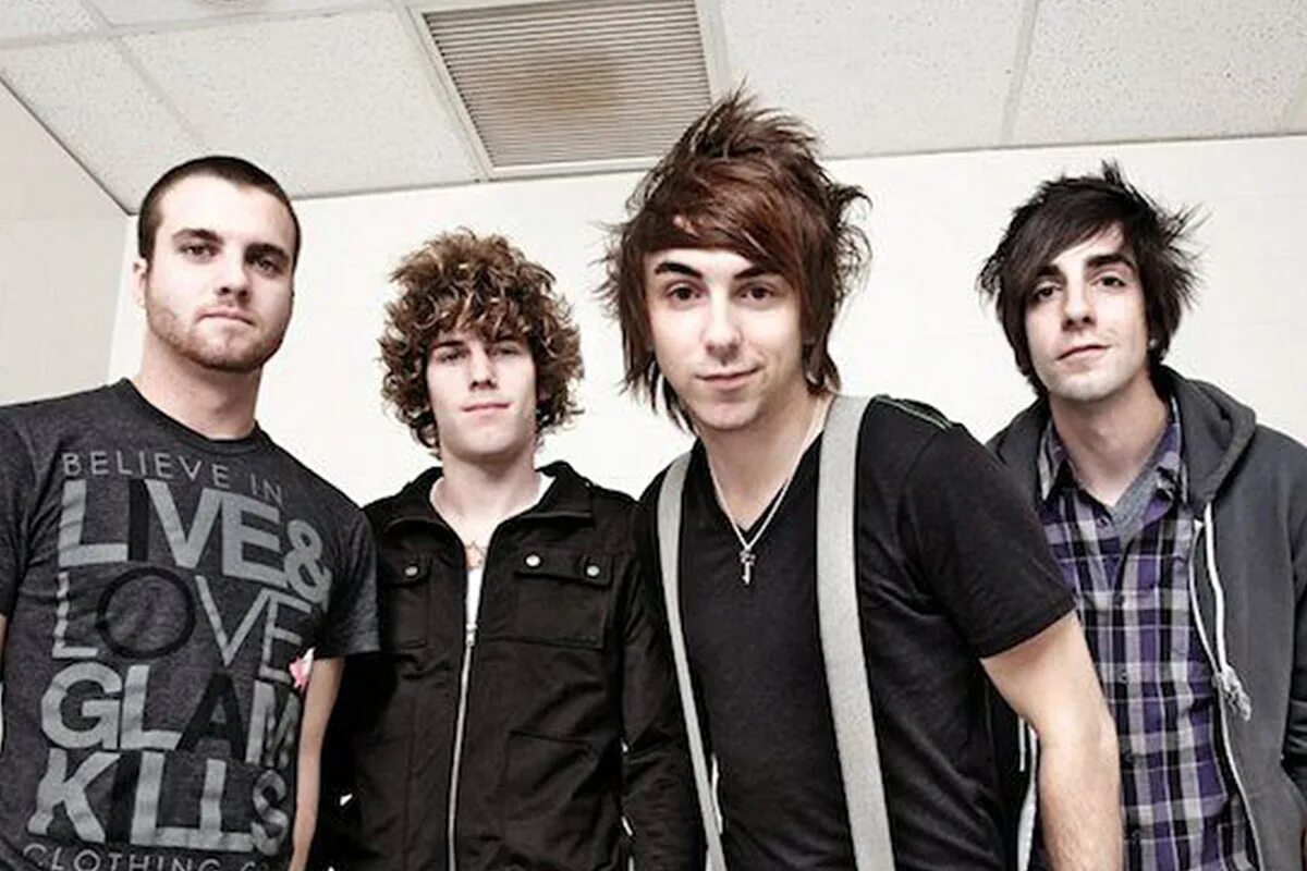 All time Low. Группа Low. All time Low группа молодые. All группа музыкальная. Low groups