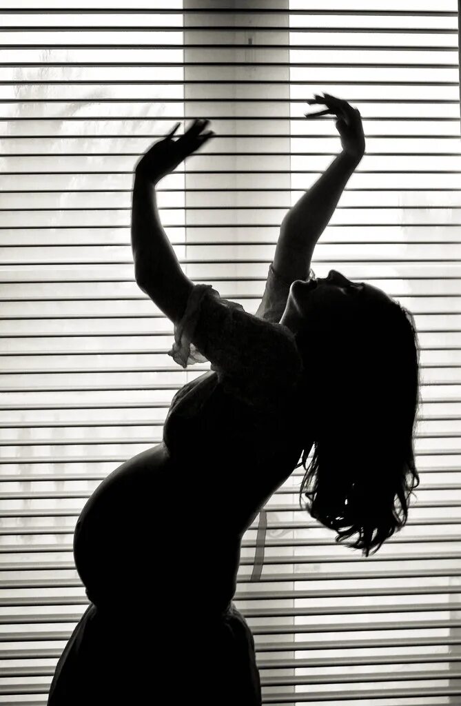 сэди марквардт беременная. екатерина копанова танец живота. живот беременной танцевал. танец живота беременной. беременная танцует.