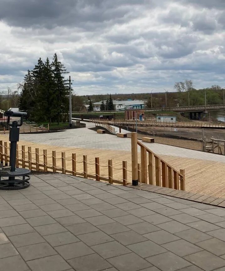 Проект набережной бугуруслан. Озеро в кинеле самара. Набережная бугуруслан. Набережная реки большой кинель в бугуруслане. Набережная кинель бугуруслан.