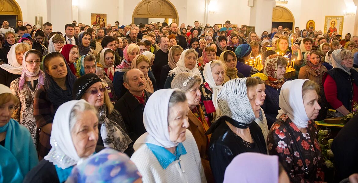 Расписание храма матроны в дмитровском. Храм Матроны на Софьи Ковалевской. Храм Матроны Московской на ул Софьи. Храм Матроны Московской на Софьи Ковалевской расписание. Храм Матроны Московской на ул Софьи Ковалевской фото.