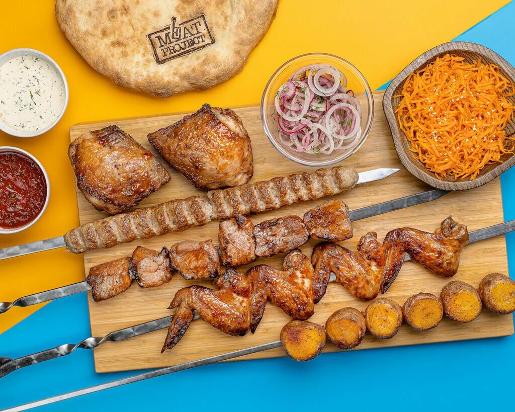 Упаковка мясо без бренда. Мит проджект саратов. Мит проджект. Meat house мясо. Meat project.