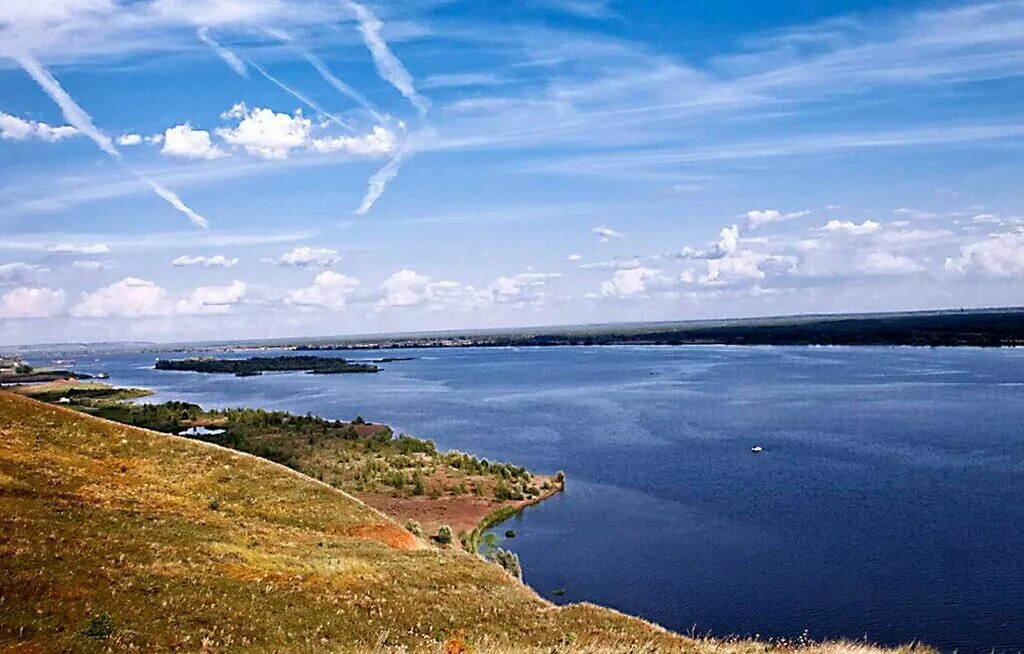 Река Кама в Удмуртии. Река Кама в Татарстане. Берег реки Кама в Перми. Удмуртия Татарстан Кама.