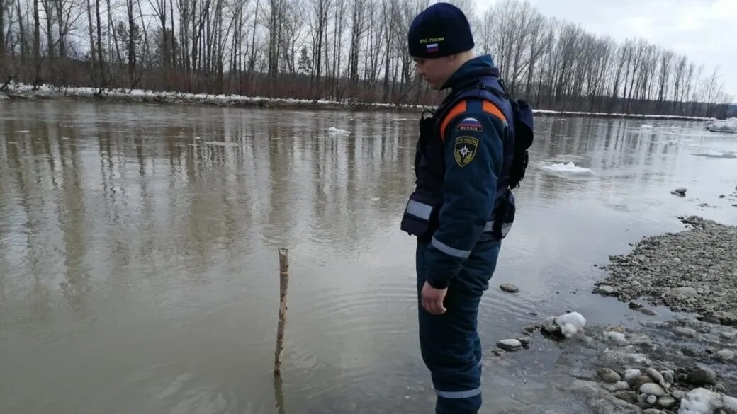 Уровень реки алей. Наводнение 2021 на Алтае. Река Чапша Красногорское. Паводок в Троицком Алтайского края 2021 год. Река Чапша Алтайский край.