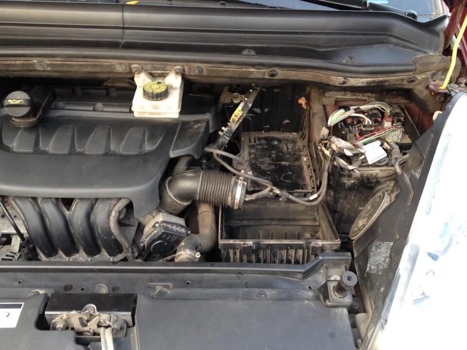 Замена АКБ - Citroen C3 Picasso, 1,6 л, 2012 года своими руками DRIVE2
