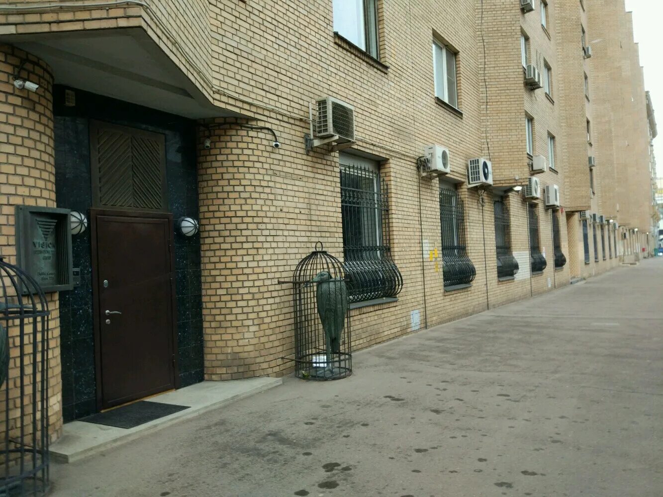 пыжевский переулок д 5 стр 1. улица антонова-овсеенко, дом 4. россия, москва, большая пионерская улица, 1. солнечногорская 22 с1. ул.