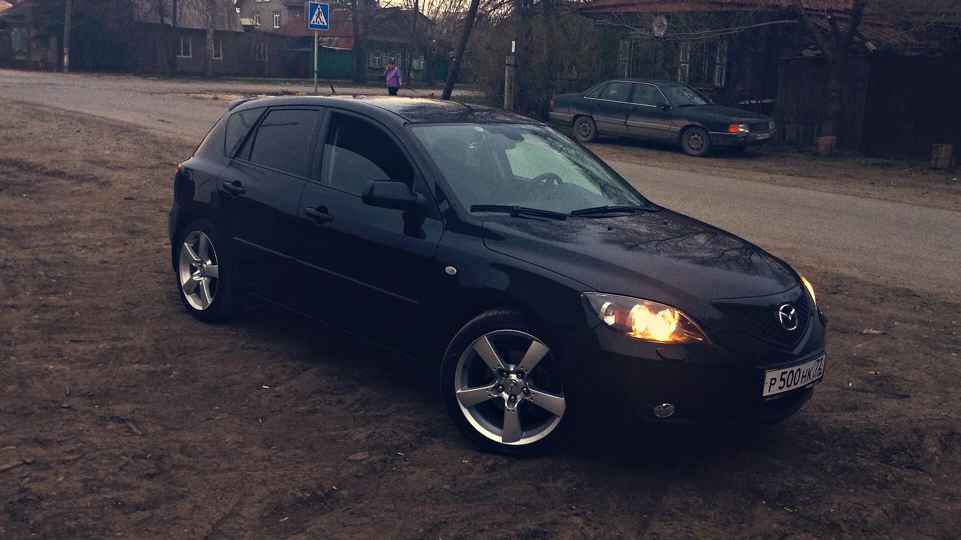 Какие диски мазда 3 бк. Мазда 3 2008 на 18 дисках. mazda 3 bk хэтчбек колеса r18. мазда 3 бк r18. мазда 3 бк диски r18.