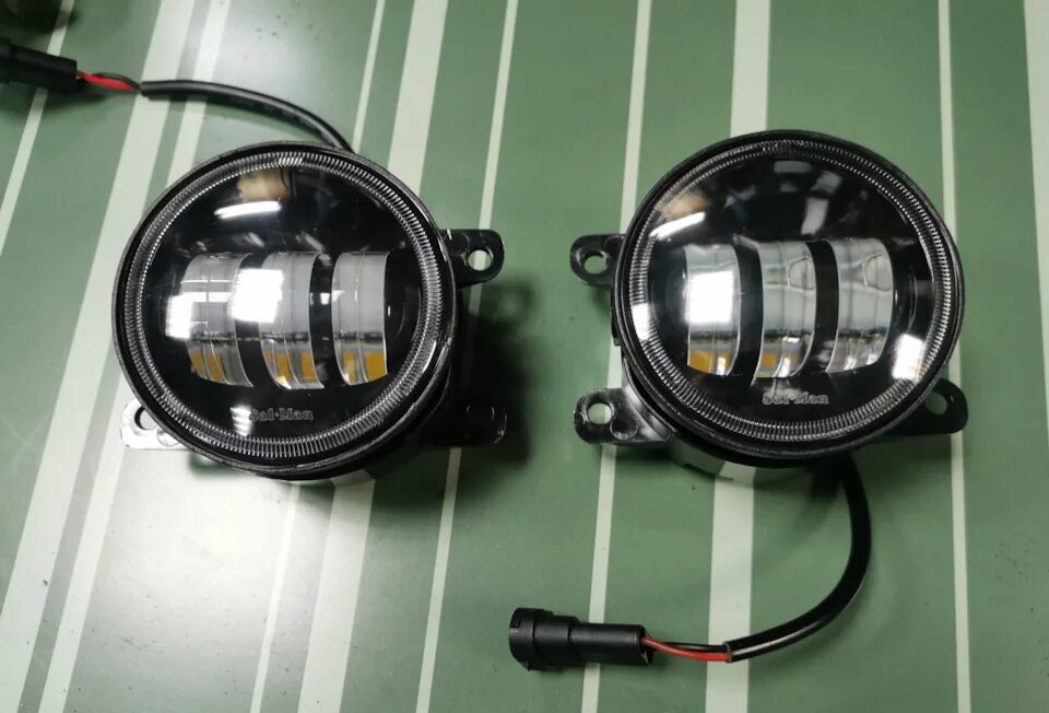 Led ПТФ б6 Sal-man. Led ПТФ Toyota Land Cruiser Prado 120 Sal-man. Sal man противотуманка на Форд фокус 2. Диодные ПТФ УАЗ Патриот 2005 года. Противотуманные фара б у