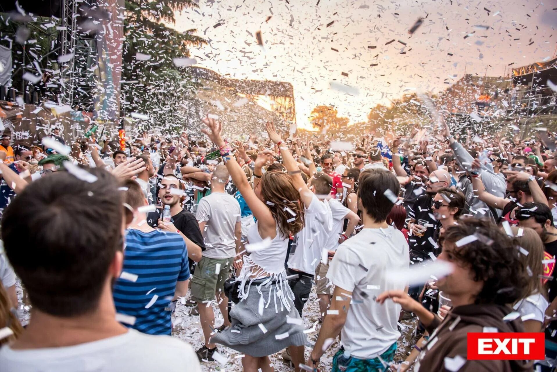 Exit festival 2025. Exit фестиваль. exit festival 2025. анимационные фестивали рынок. music festioval orapa.