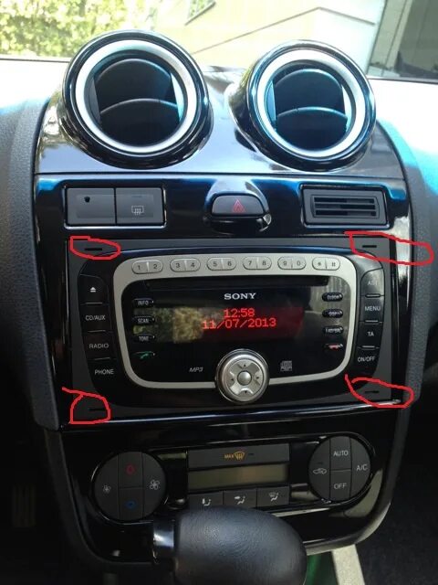 Как снять магнитолу s max ТV и DVD в Фокусе, цифровое ТВ, выбор антенн (с. 49.6) Ford Focus 2