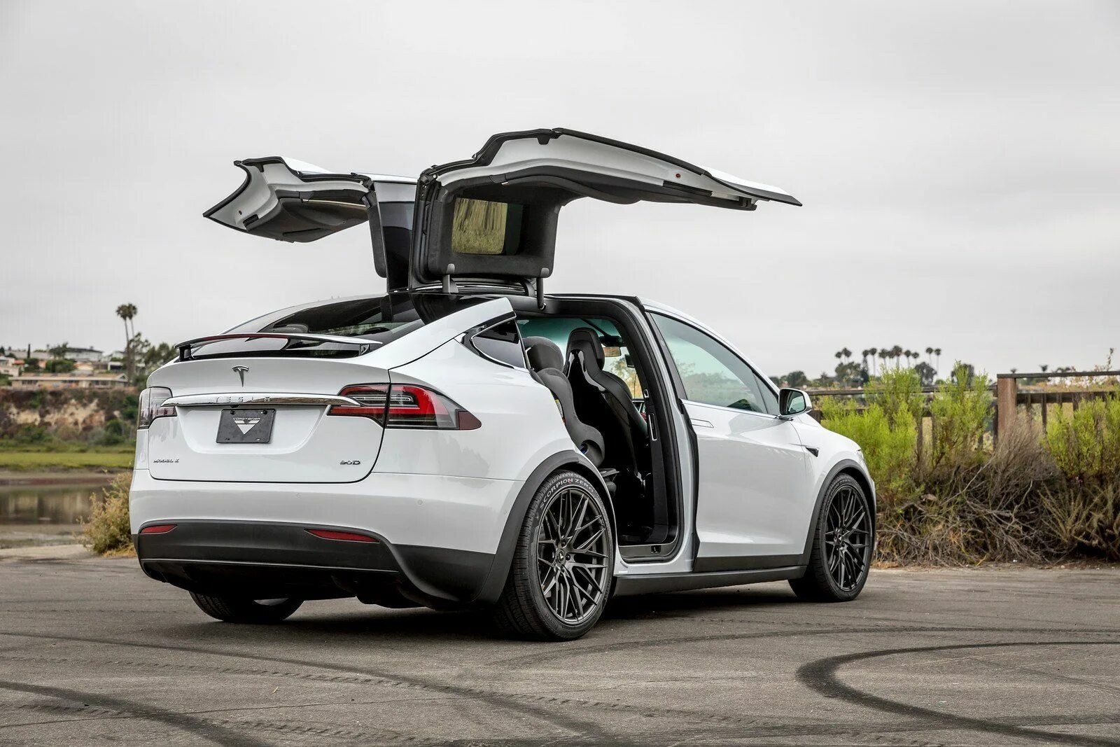 Tesla model x. Tesla model x White. Tesla model x Plaid. Tesla model x Plaid 2023. Model x plaid