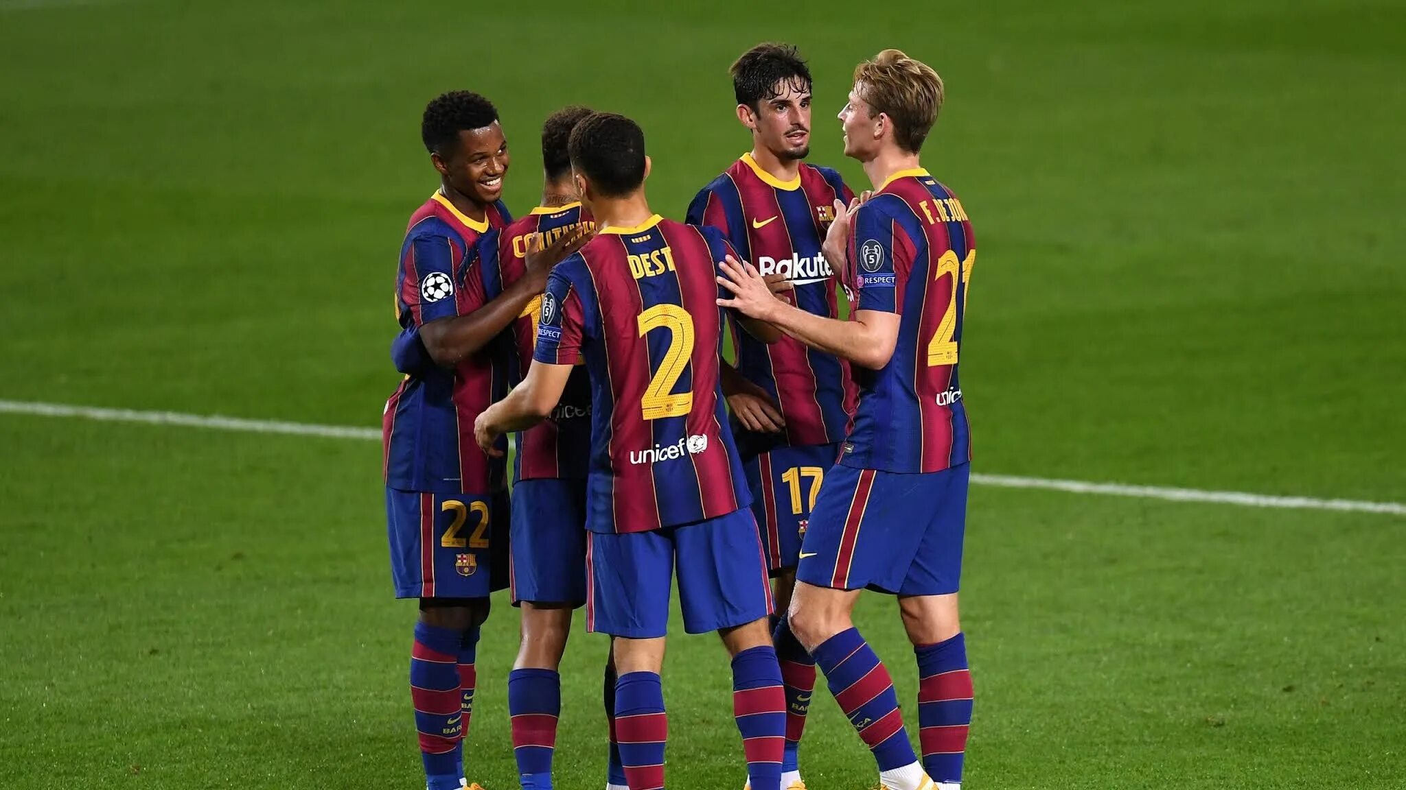 Barcelona vs villarreal. Барселона фото 2012. Барселона футбольный клуб 2021. Barcelona yangiliklari. Barselonaning navbatdagi o'yinlari 2022.