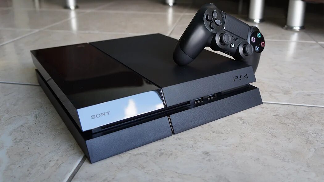 Плейстейшен горит белым. Сони плейстейшен 4. sony ps4 500gb. пс4 фат 500 гб. sony playstation 4 fat с двумя джойстиками.