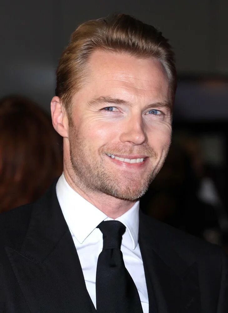 Ронан китинг в молодости. Ронан китинг. Ronan keating 2021. Ronan keating ronan 2000. Ронан китинг.