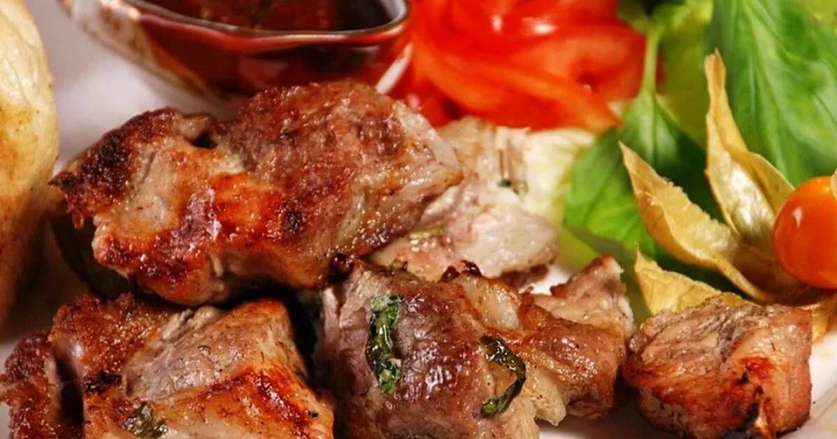 Шашлык на сковороде из свинины. Шашлык на сковороде из свинины