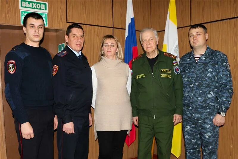 Уво ставропольского края. Уво внг ставропольскому краю. Ставрополь росгвардия вневедомственная охрана. Вневедомственная охрана росгвардии. Уво росгвардии ставрополь.