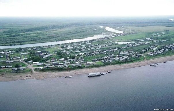 Дебаркадер туруханск. Ворогово красноярский край. Ворогово на енисее. С. Ворогово туруханского.