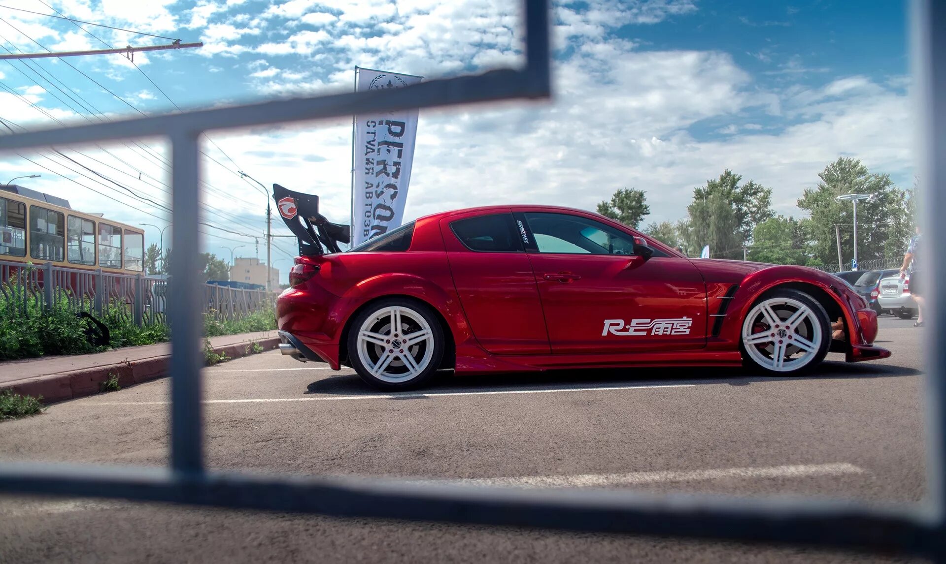 Тесты rx 8. Mazda rx8 Red. Mazda RX-8 I. Mazda RX 8 красная. Mazda rx8 спорт.