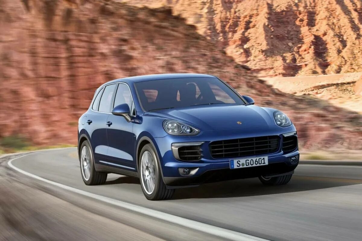 Porsche Cayenne 2015. Порше Порше Кайен. Машина Порше Кайен новый. Порше Кайен 2014.